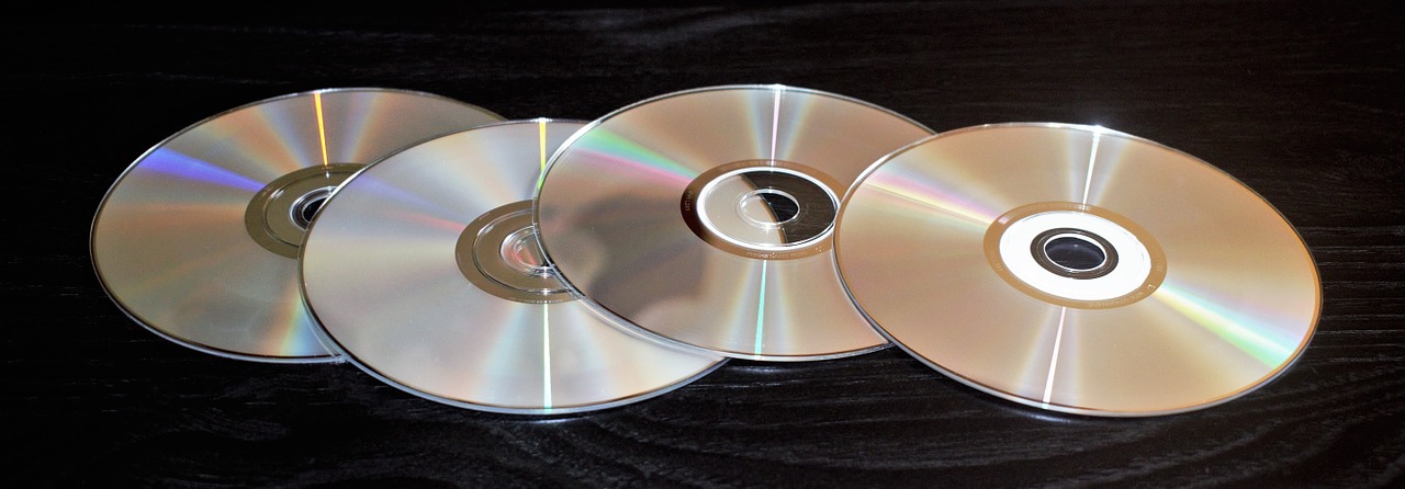 Płyty wszelkiego rodzaju – produkcja i tłoczenie płyt cd oraz dvd
